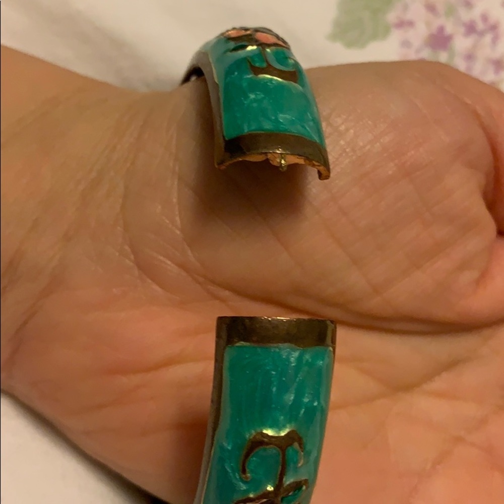 Bangle bracelet - Picture 4 of 4